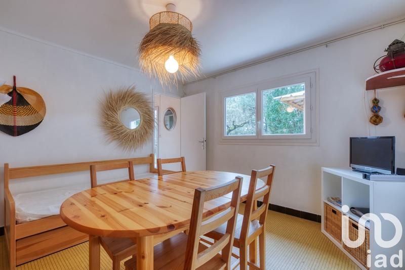 Maison - 195 m² - 12 pièces