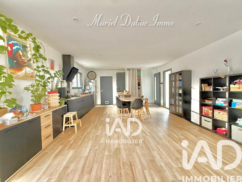 Maison - 92 m² - 4 pièces