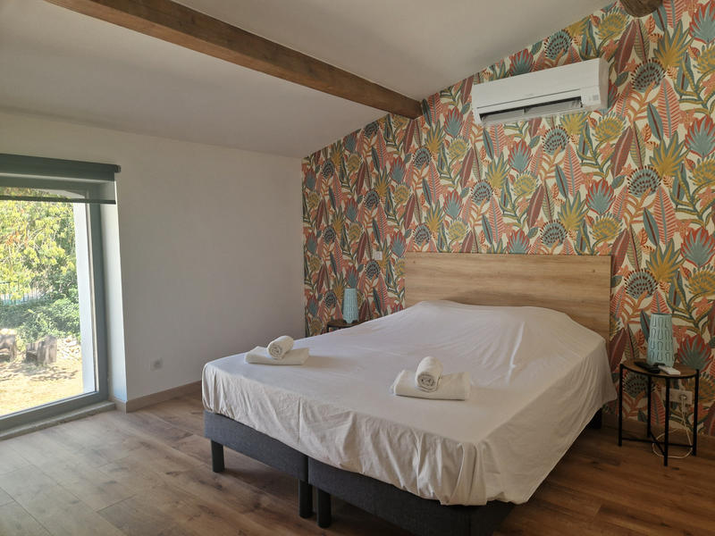 Maison - 223 m² - 8 pièces