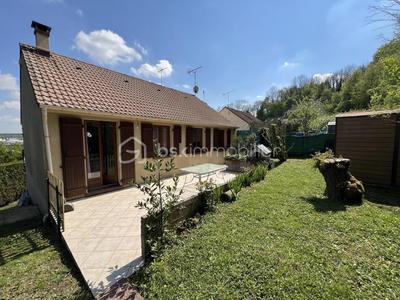 Maison - 115 m² - 6 pièces