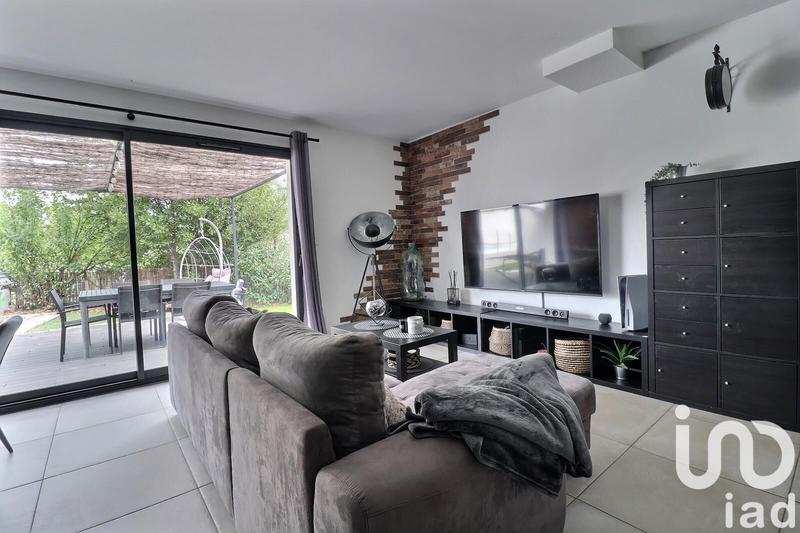 Maison - 94 m² - 4 pièces