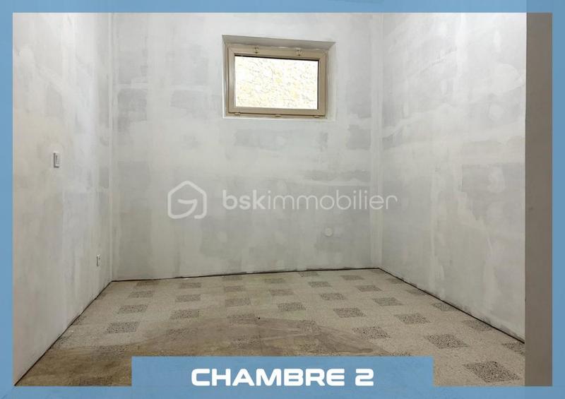 Propriété - 205 m² - 10 pièces