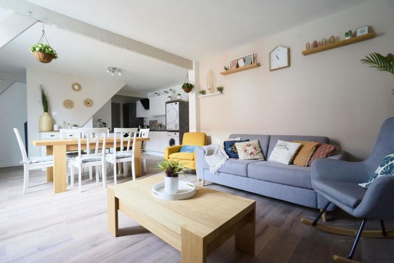 Appartement - 100 m² - 6 pièces