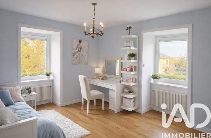 Maison - 196 m² - 8 pièces