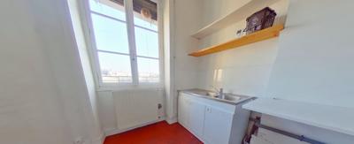 Appartement - 60 m² - 2 pièces