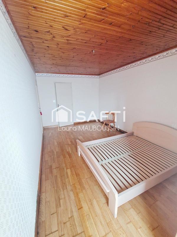 Maison - 152 m² - 8 pièces