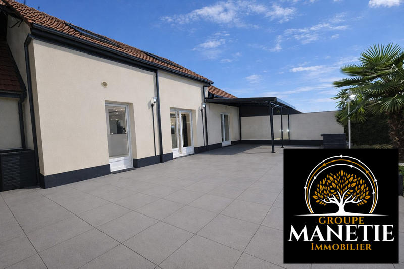 Maison traditionnelle - 139 m² - 6 pièces