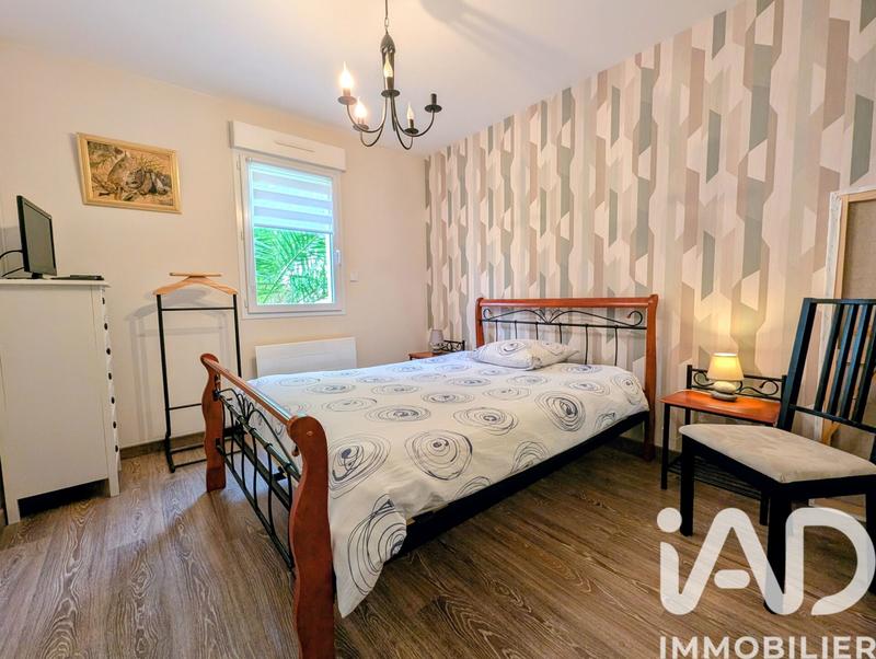 Maison - 92 m² - 5 pièces