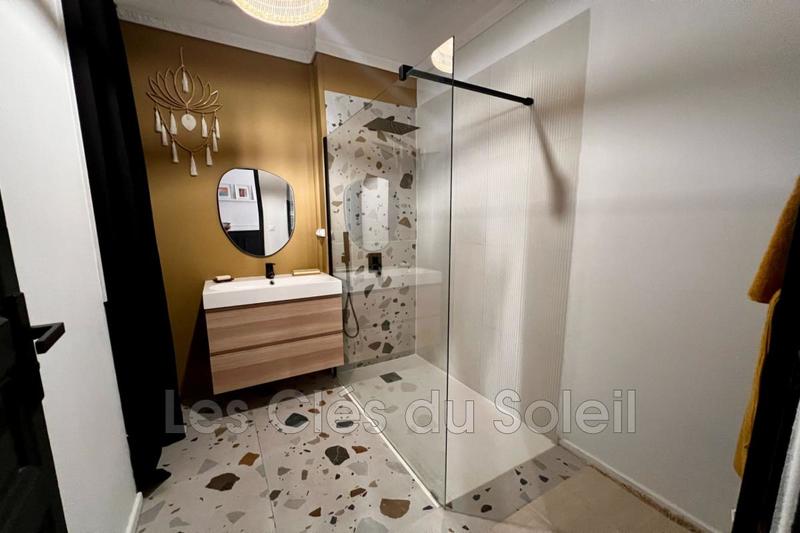 Appartement - 79 m² - 3 pièces