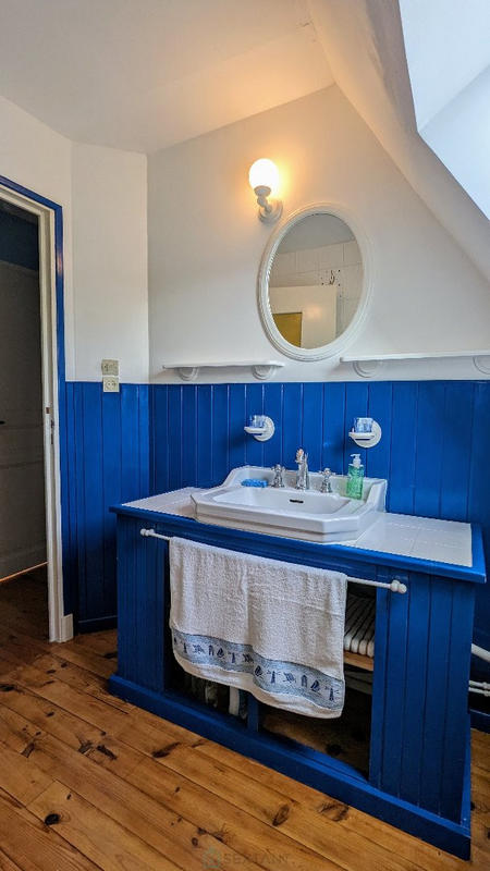 Maison - 200 m² - 7 pièces