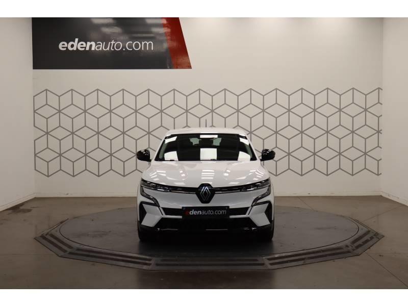 Renault Mégane E-Tech Ev40 130ch boost charge Equilibre
