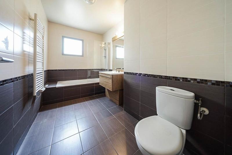 Appartement - 85 m² - 4 pièces