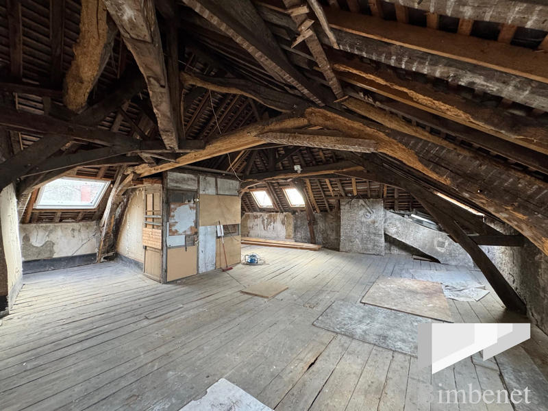 Appartement - 111 m² - 4 pièces