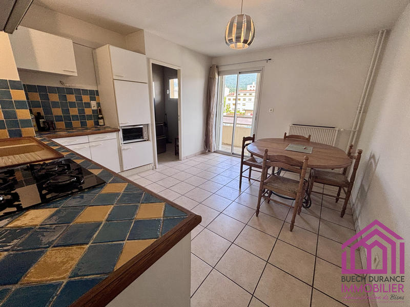 Appartement - 89 m² - 3 pièces