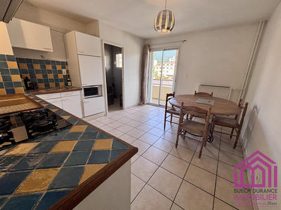 Appartement - 89 m² - 3 pièces