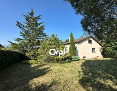 Maison - 167 m² - 6 pièces