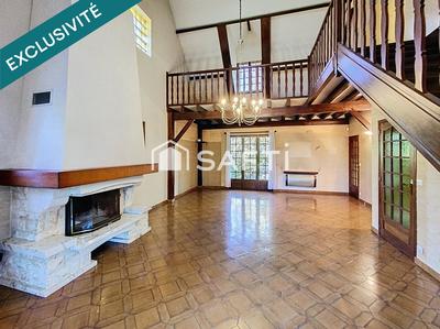 Maison - 134 m² - 6 pièces