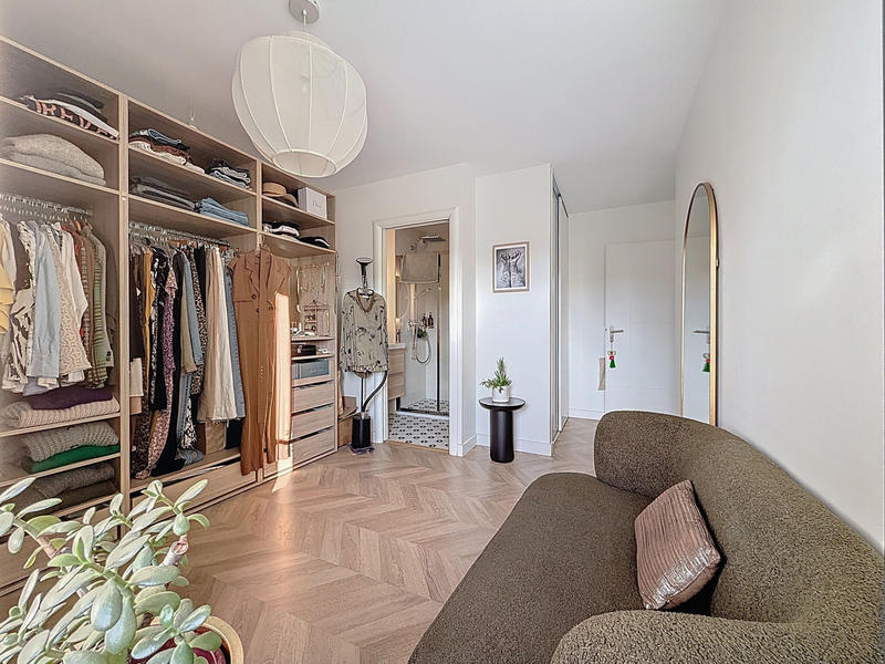 Appartement - 85 m² - 4 pièces