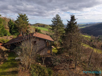 Maison - 95 m² - 6 pièces