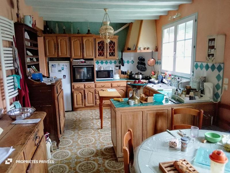 Maison - 180 m² - 7 pièces