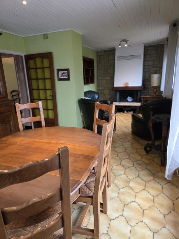 Maison - 91 m² - 5 pièces