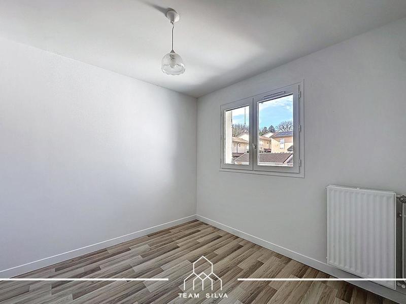 Pavillon - 93 m² - 5 pièces