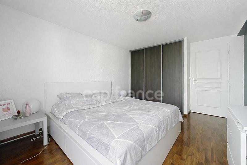 Appartement - 135 m² - 4 pièces