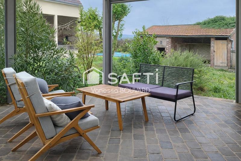 Maison - 226 m² - 7 pièces