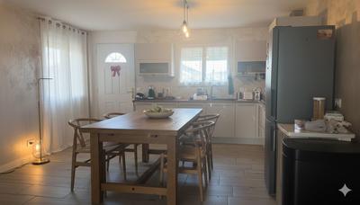 Maison - 86 m² - 5 pièces