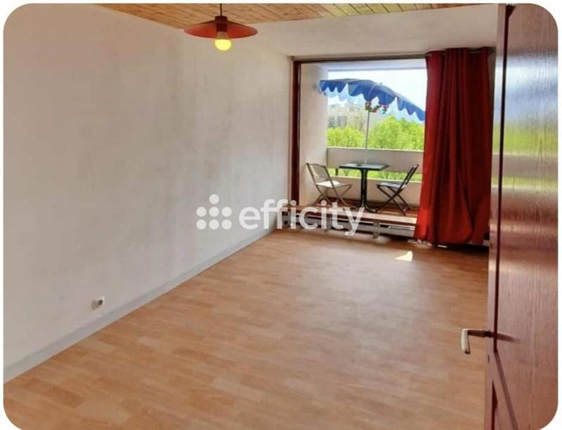 Appartement - 76 m² - 4 pièces