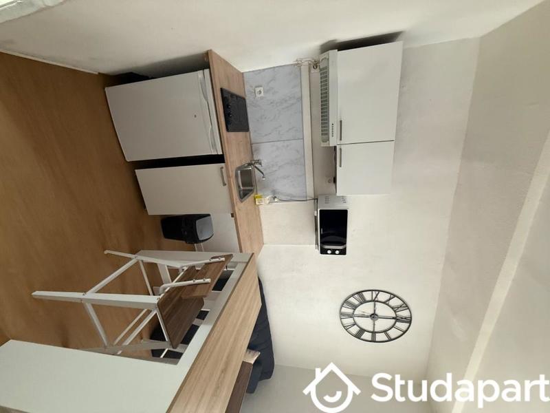 Appartement - 18 m² - 1 pièce