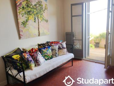 Chambre - 15 m² - 1 pièce