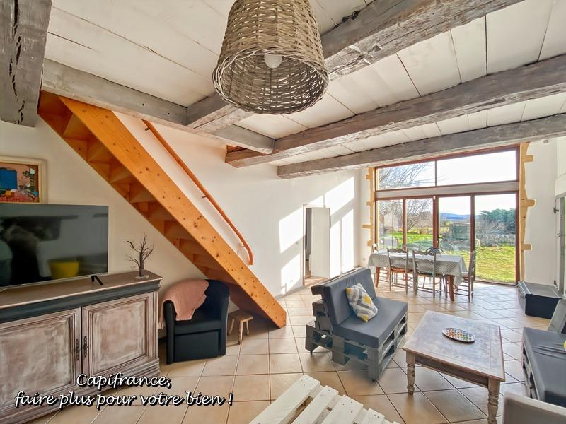 Maison - 244 m² - 10 pièces