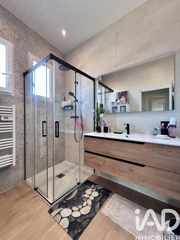 Appartement - 130 m² - 4 pièces