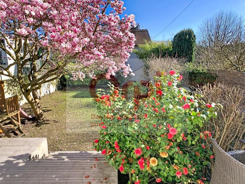 Maison - 140 m² - 7 pièces