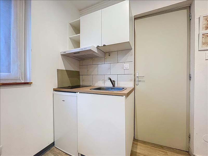 Studio - 15 m² - 1 pièce