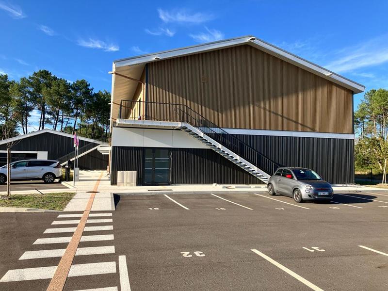 Local commercial - 166 m²