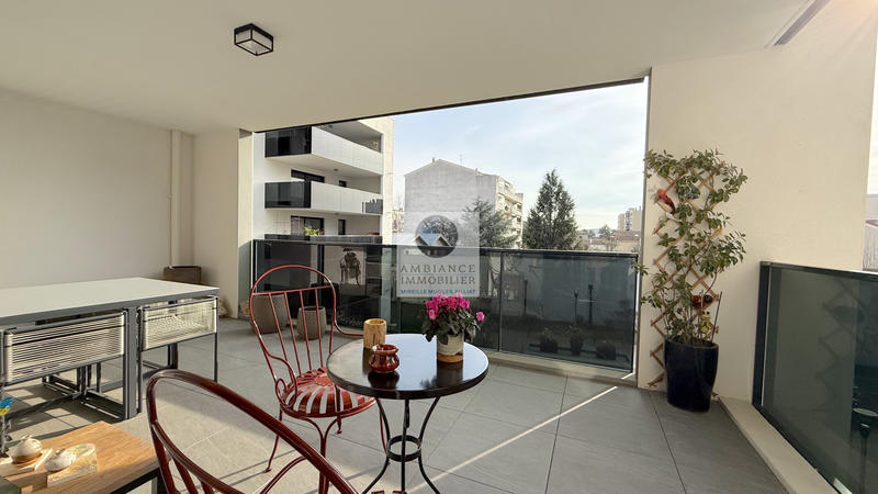 Appartement - 81 m² - 4 pièces