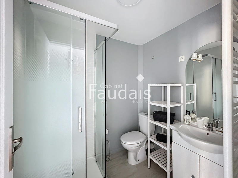 Maison - 140 m² - 8 pièces