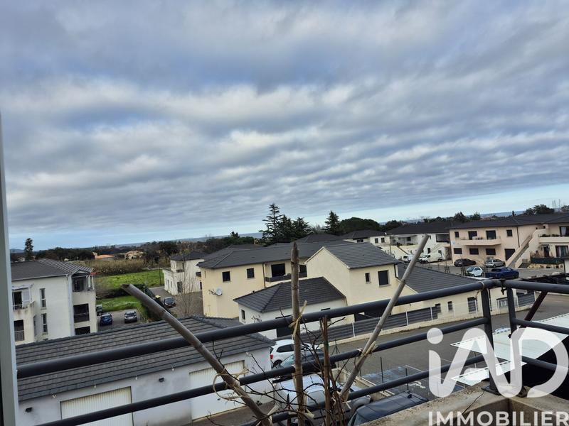 Appartement - 90 m² - 4 pièces