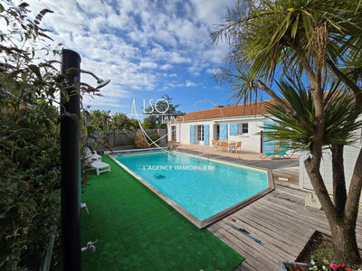 Maison traditionnelle - 105 m² - 4 pièces