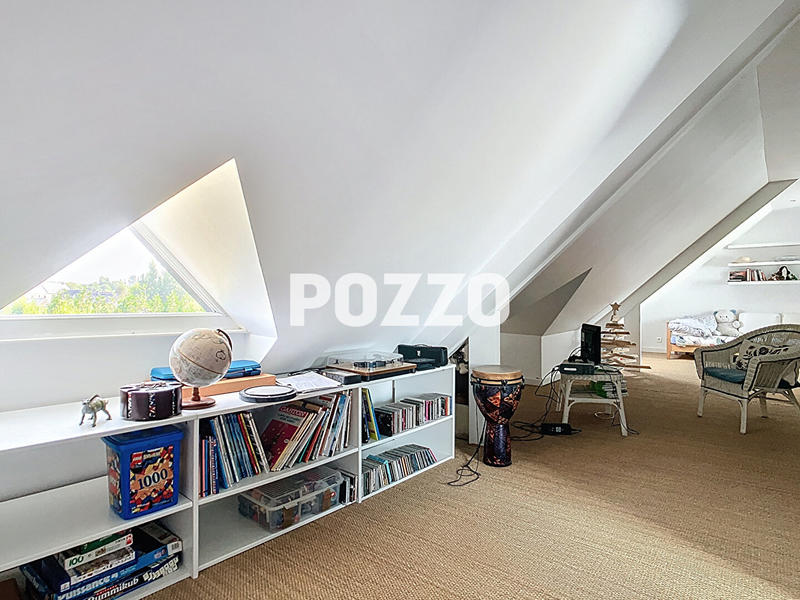 Maison - 200 m² - 7 pièces