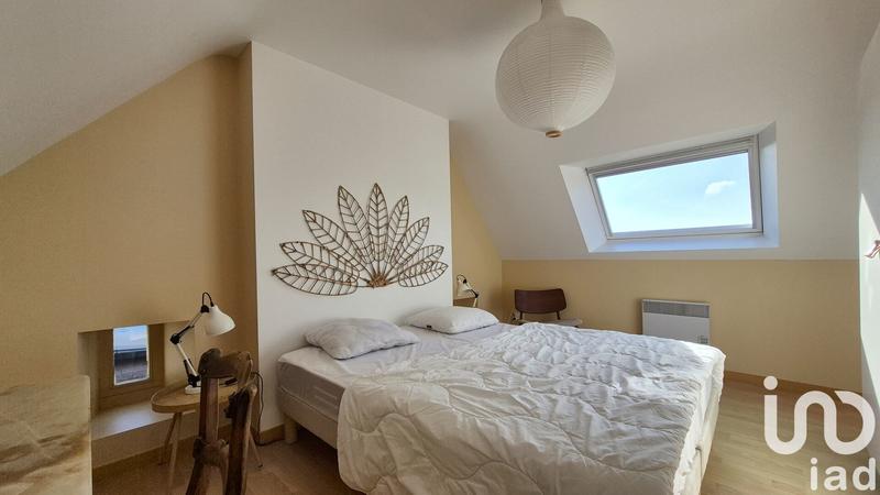 Maison - 239 m² - 7 pièces