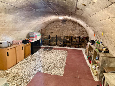 Propriété - 142 m² - 4 pièces