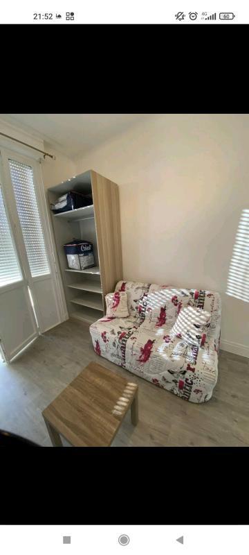 Studio - 12 m² - 1 pièce