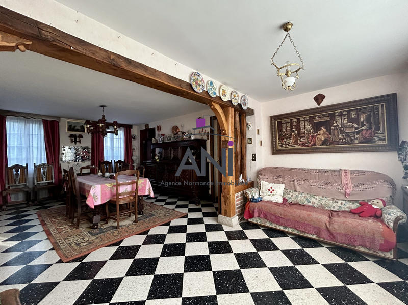 Maison ancienne - 241 m² - 7 pièces