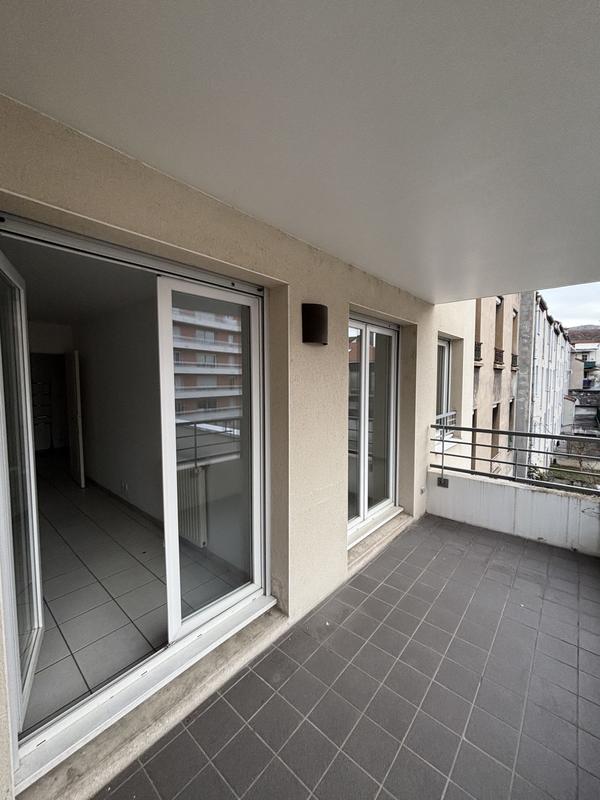 Appartement - 74 m² - 3 pièces