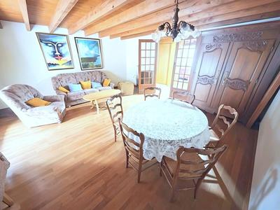 Maison de campagne - 183 m² - 9 pièces