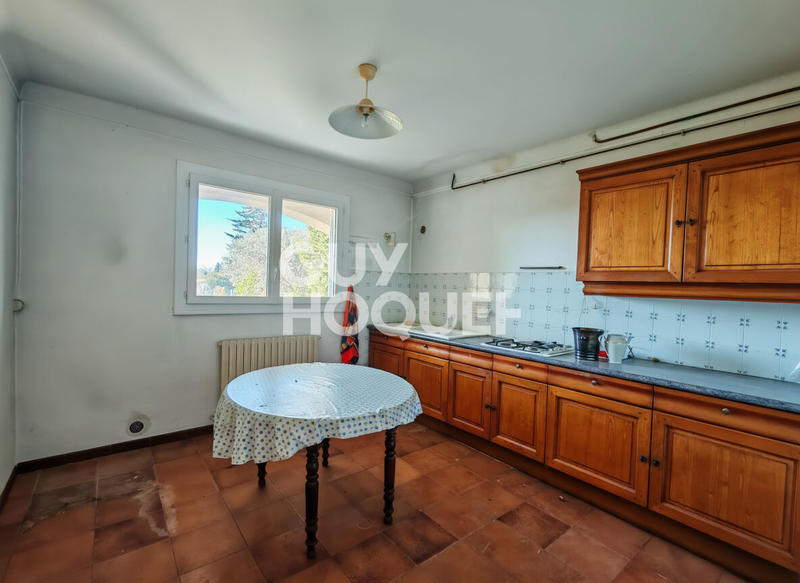 Maison - 185 m² - 7 pièces