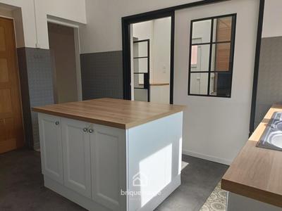 Maison - 97 m² - 5 pièces